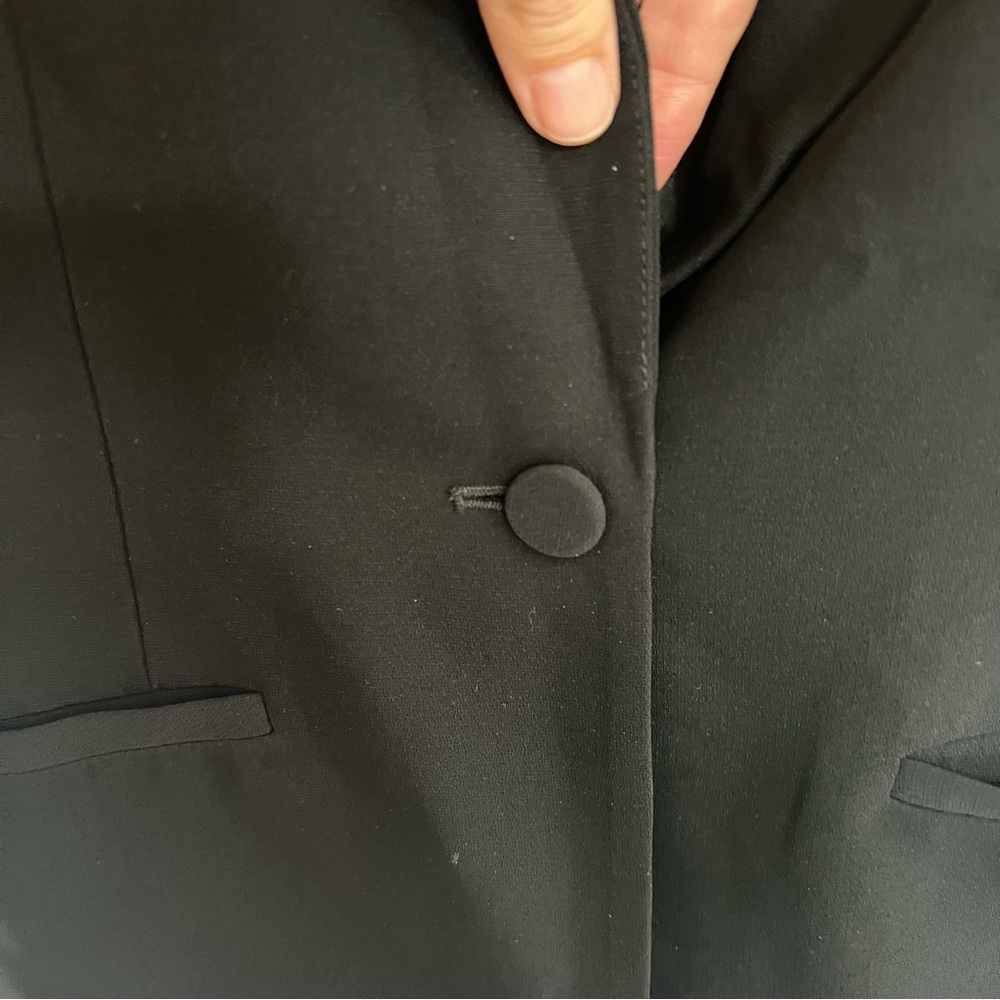 Cinq a Sept Khloe Rushed Sleeve Blazer Jacket - Picture 7 of 16